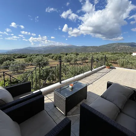 Apartment Margarita Metaxata